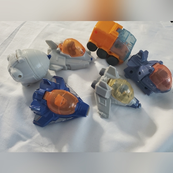 : Complete 8pc McDonald’s Disney buzz Lightyear Happy Meal Toys incomplete set - Picture 10 of 14